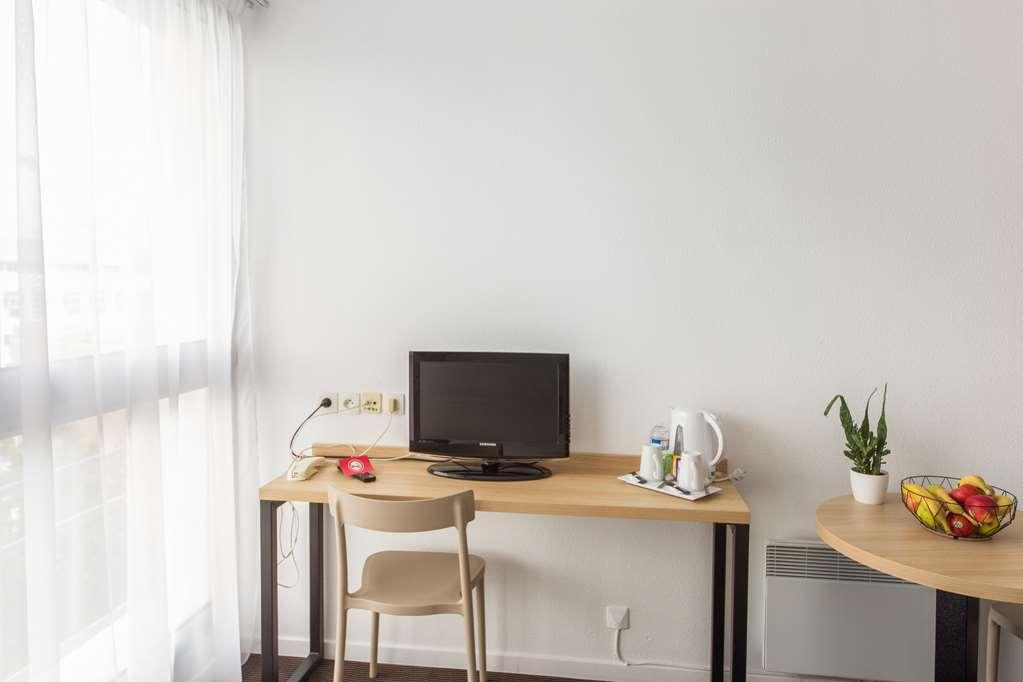 Comfort Aparthotel Le Mans Kamer foto